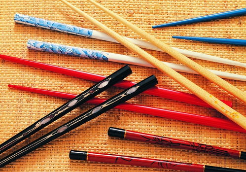 挑选筷子有讲究,7种筷子材质介绍,选择好筷子,家人吃饭更放心