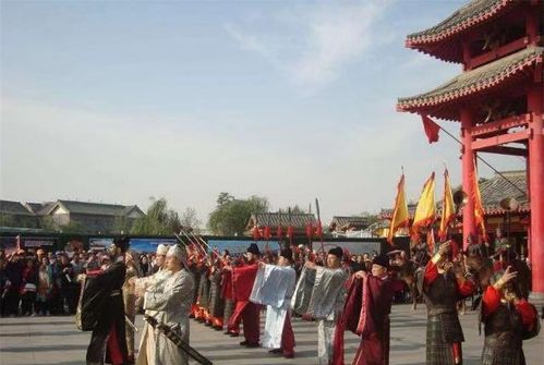 梦见逛庙会是什么意思梦到逛庙会好不好(梦见自己逛庙会)