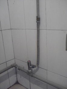 热水器水管详细安装图(热水器水管详细安装图明装)