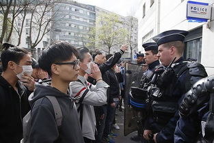 梦见被警察审查(梦见被警察审问)