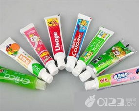 宝宝牙膏哪个牌子好 宝宝可以用含氟牙膏吗 