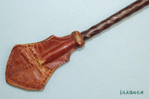 原来英国绅士手杖中都藏着利剑 优雅危险并存的19世纪剑杖鉴赏 