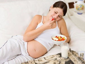 怀孕三个月什么东西不能吃