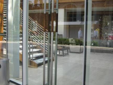 2017欧式阳台玻璃门效果图 房天下装修效果图 