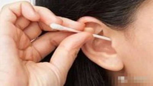 耳朵经常痒是怎么回事 可能预示5种问题 一定别忽视