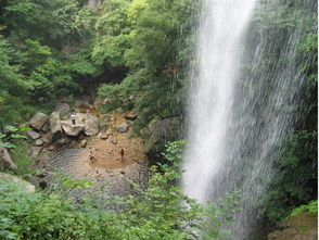 甘肃嘉峪关武山县水帘洞