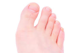toe是什么意思,toe怎么读,toe翻译为 脚趾,脚尖 鞋,袜 听力课堂在线翻译 