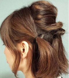 简单的短发发型扎法 2款蓬松有层次感的短发扎发 