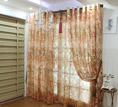 现代美式房间窗帘装修效果图 