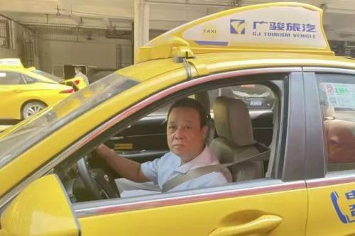 好司机 热心出租车司机成功救人,获乘客致谢