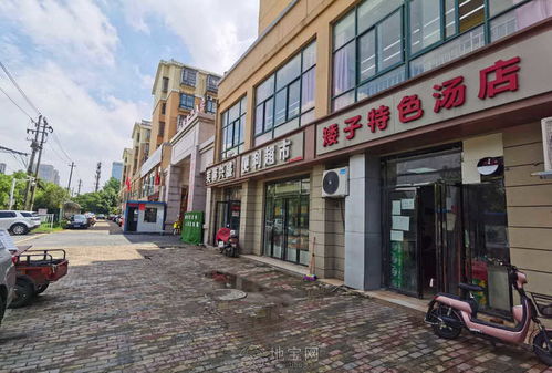 南昌三中旁的小区门口餐饮店转让,日营业额2000 南昌店面转让 