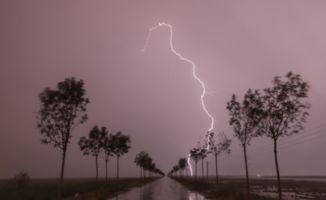 描写风雨的句子