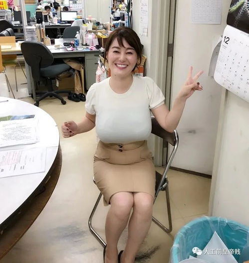 因巨乳而遭投诉的日本NHK新闻主播