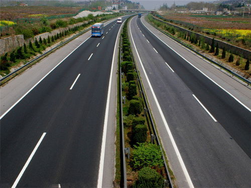 我国首条 不限速 高速公路即将通车,网友 必须得去跑一次
