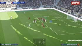 实况足球 C罗领衔封面人物,PES2021赛季更新包,9月15日正式上线