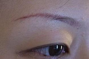 铜锣湾 专业柔眉飘眉造型Ruby 96705268, 不化妆也能突显自然美态 , 设计眉型 , 柔眉,飘眉,坏眉,转色,改型,隐形内眼线 , 专业技术知识细心量身定做喜欢的眉型 