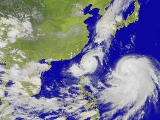 台风 天秤 暴风圈抵台湾 全台风雨渐强 