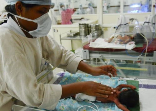 印度医院1天内9名婴儿死亡 院长称是 自然情况
