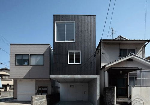 为什么日本的房子用木头建造, 而不是钢筋混凝土呢
