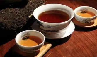 六堡茶比安化黑茶好喝,喝红茶好还是六堡茶？