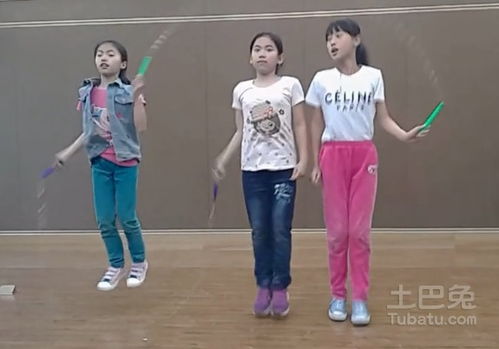 花式跳绳教程之最简单的十种招式