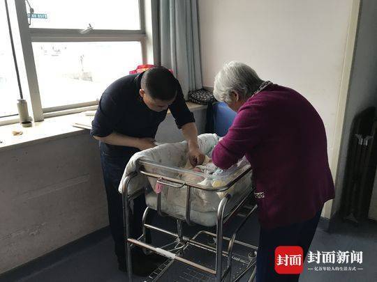 汶川大地震10年后 北川第1千个再生育家庭喜获女婴 