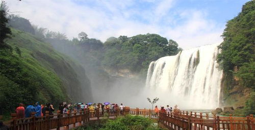 中国最适合老人旅游的三个景区,不仅景色优美,而且消费也不高