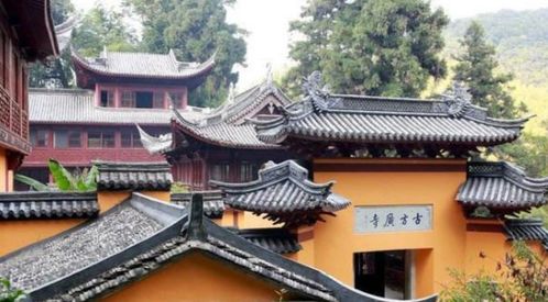 浙江最有名的佛教名山,有佛国仙山美誉,你知道是哪里吗