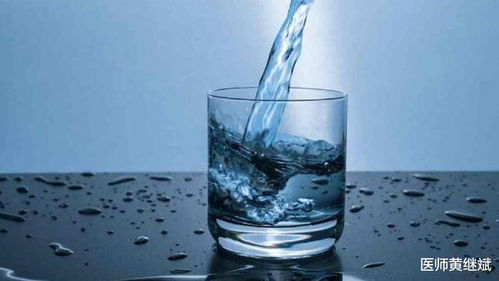 揭秘纯净水和矿泉水的区别,每天要喝饮用水,我们该如何选择