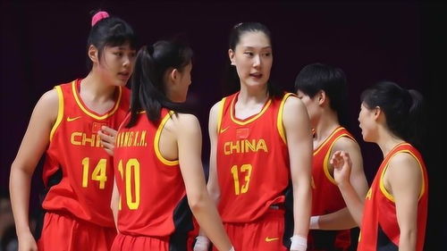 中国女篮三连胜(女篮四国赛中国队三战全胜夺冠，对希腊一战，谁表现的最最好？)