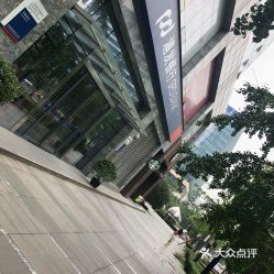 天府三街浦发银行和工行在地铁1号什么位置？