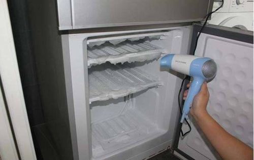 46 的家庭冰箱内部细菌超标 如何30分钟快速清理干净冰箱