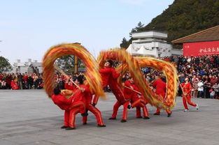 闹元宵啦 昨天,数万人在贵阳这地方嗨翻了天...... 