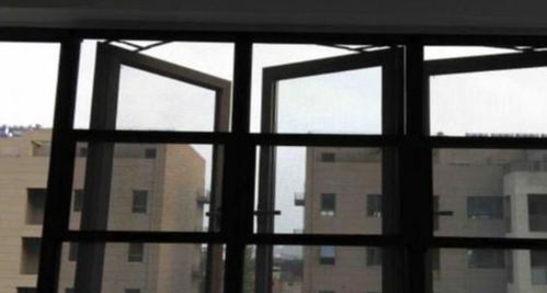窗户也要做保养 看了邻居家,才知道自家窗户为何拉不动了