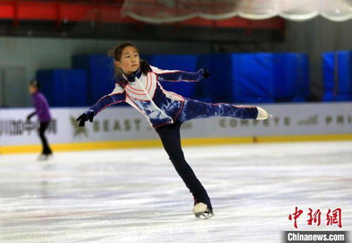 四川成都 冬奥热 持续燃烧 冰雪运动受青少年青睐