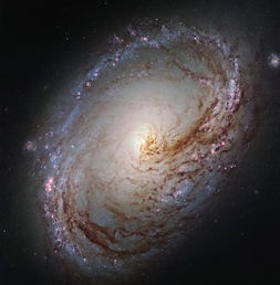 哈勃望远镜拍摄螺旋星系美丽图像