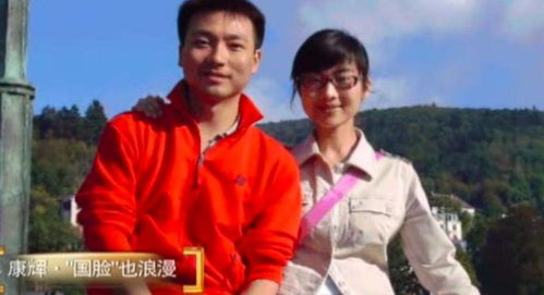 大家熟悉的央视著名主持人,妻子也在央视工作,隐藏的很深