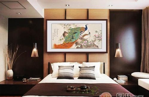 如何选择卧室挂画 一幅复古吉祥的花鸟画,相得映彰