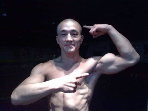 拳王泰森评价李小龙 他就是一个杀手 中国拳迷质疑他无实战能力