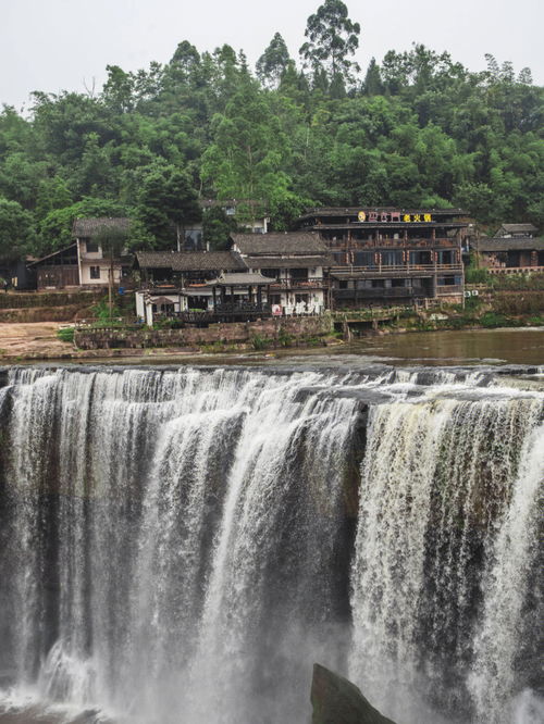 广安旅游免费打卡黄果树瀑布平替 