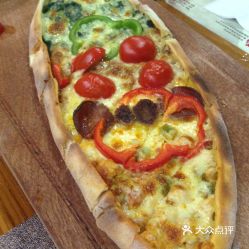TUK土耳其餐厅 淮海中路店 的皇家披萨好不好吃 用户评价口味怎么样 上海美食皇家披萨实拍图片 大众点评 