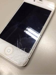 苹果手机外屏幕碎了一定要压屏才可以修复吗 直接用手工换外屏不行吗 