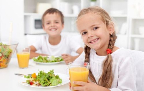 你家孩子正在被 催熟 ,预防孩子早熟,这些食品不要给孩子吃了
