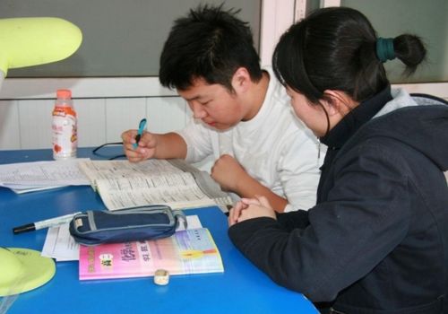 为啥不建议大学生当 家教 已有家长拒付工资,半个学期白忙了